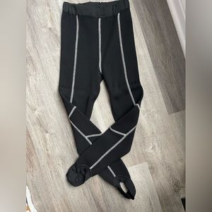 Size S Brand New Aviu Stirrup Pants